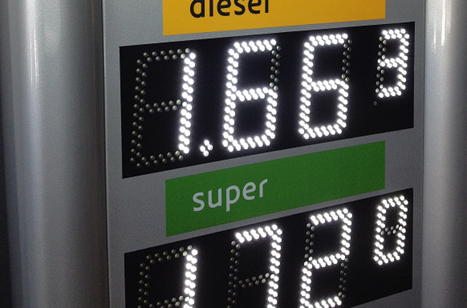 HTL-prezziari-led-carburante.jpg